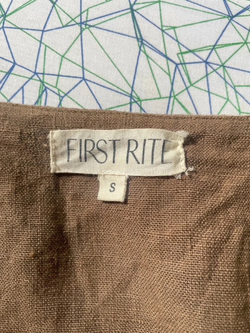 First Rite Linen Vest Tank in Cocoa, Size S - Picture 8 of 9